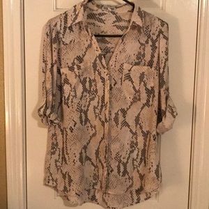 Express Portifino Snakeskin Patterned Size M Shirt